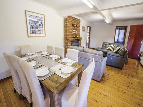 Big Yango House - Accommodation China 3