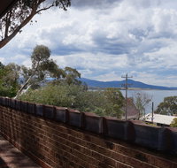 Bundilla 3 - Accommodation Guide