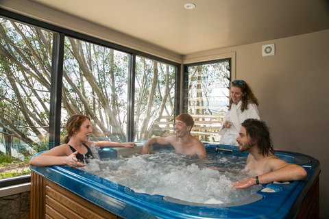 Diana Alpine Lodge - Accommodation Asia 5