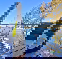 El Lago Jetty - Accommodation Guide