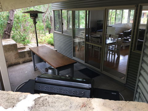 Kangaroo Hollow Preston Beach - Accommodation Guide 7