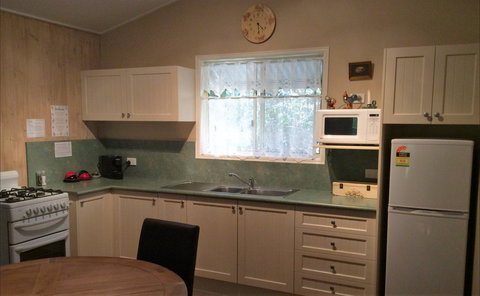 Maleny Country Cottages - Accommodation Asia 5