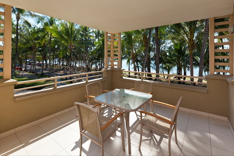 Mantra Amphora - Accommodation Asia 4