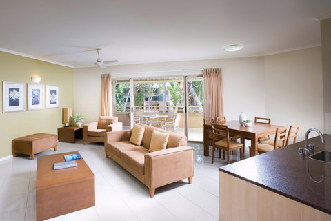 Mantra Amphora - Accommodation Asia 6