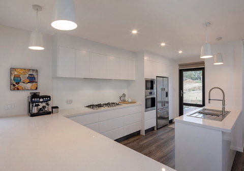 Mountview 43 - Accommodation Asia 7