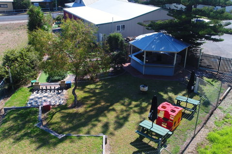 Pemberton Lodge - Accommodation Guide 0