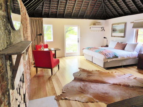 Ratho Farm - Accommodation Asia 6