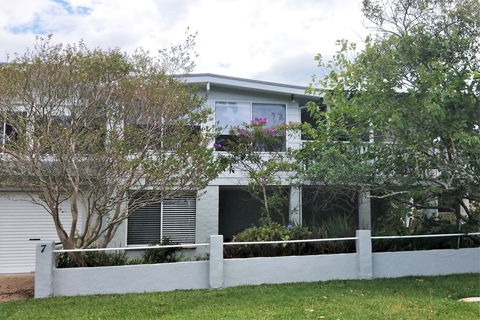 Sealark - Accommodation Guide 2