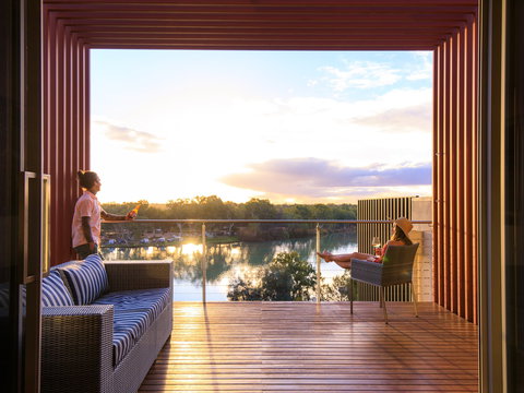 The Frames - Luxury Riverland Accommodation - Accommodation China 0