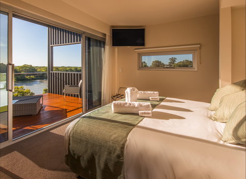 The Frames - Luxury Riverland Accommodation - Accommodation China 2