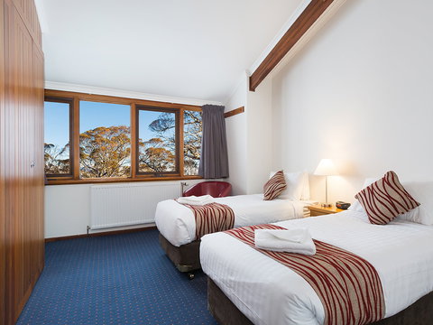 Valhalla Perisher - Accommodation China 4