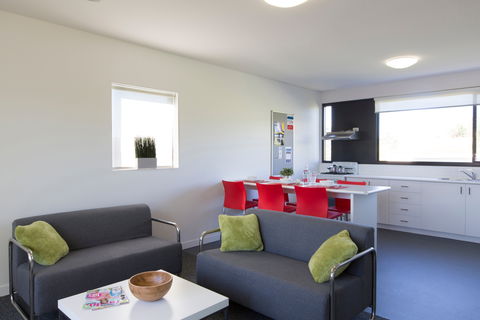 Western Sydney University Village Campbelltown - Accommodation Guide 2