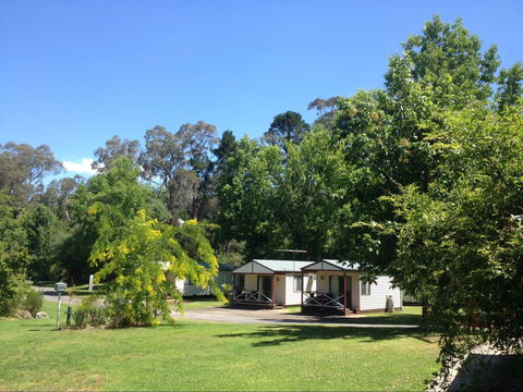 Yackandandah Holiday Park - Accommodation Guide 1