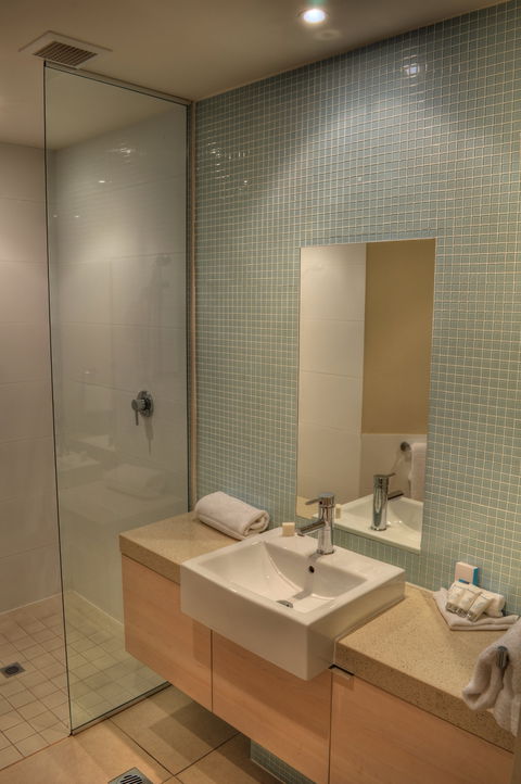 201 Lake Street - Accommodation China 4