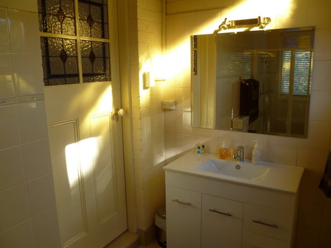 Donalea Bed & Breakfast Tasmania - Accommodation Asia 6