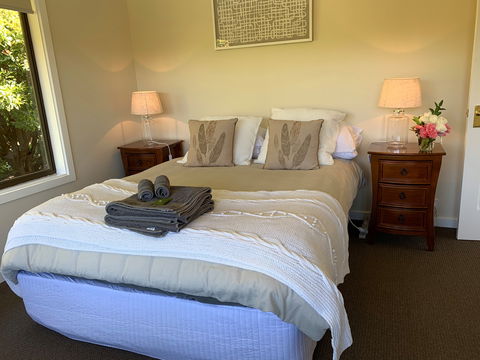 Hahndorf Luxury Lodge - Accommodation Guide 1