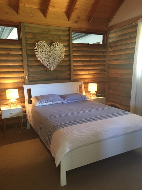 Hero - Accommodation Guide 6