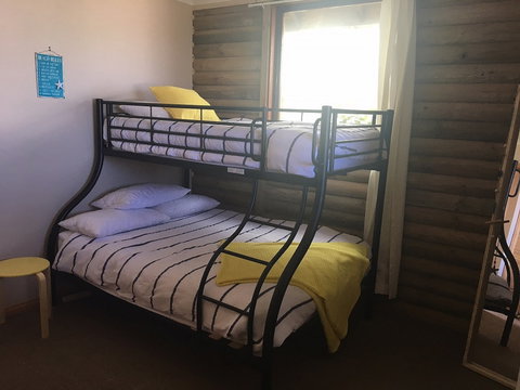 Hero - Accommodation Guide 7