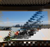 Newcastle Short Stay Apartments - Vista Apartment - Accommodation Guide