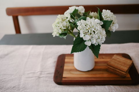 Old White Church Bed And Breakfast - Accommodation Guide 8