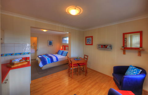 Sails On Port Sorell Boutique Apartments - Accommodation Guide 9