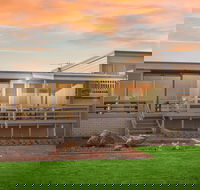 Sand Castles - Accommodation Guide