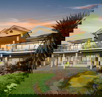 Serenity on Stacey - Accommodation Guide