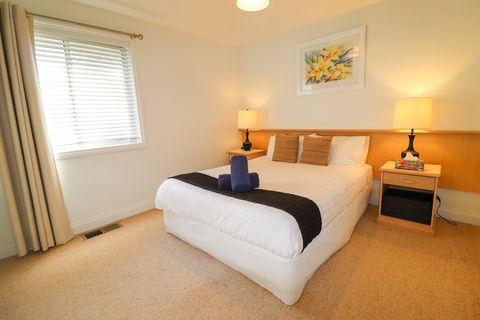 Shearwater Deluxe Villa - Accommodation Asia 4