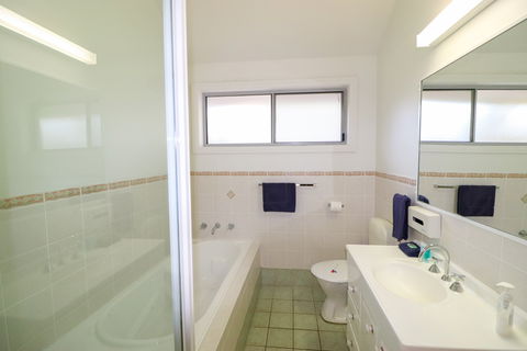 Shearwater Deluxe Villa - Accommodation Asia 5