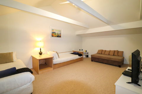 Shearwater Deluxe Villa - Accommodation Asia 6