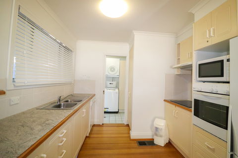 Shearwater Deluxe Villa - Accommodation Asia 7
