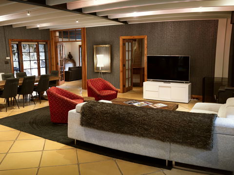 Thiele House Retreat - Accommodation Guide 0