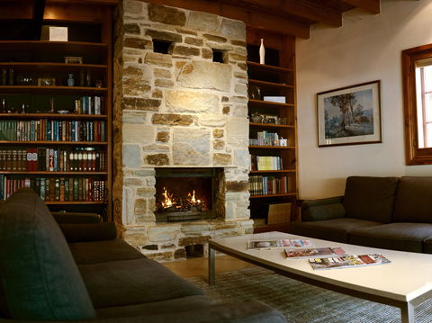 Thiele House Retreat - Accommodation Guide 6