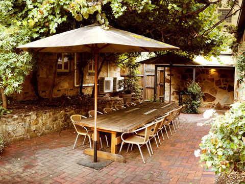 Thiele House Retreat - Accommodation Guide 9