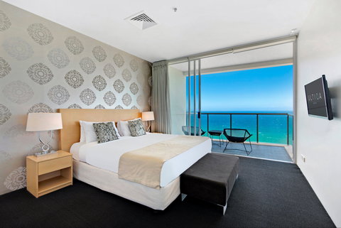 ULTIQA Air On Broadbeach - Accommodation China 2