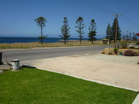 Anchors Away - Accommodation China 0