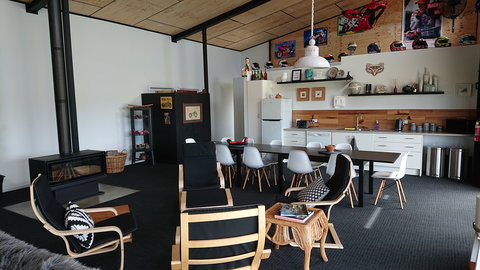 Bed In A Shed Tasmania - Accommodation Guide 0