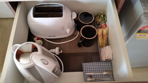 Junction Motor Inn - Accommodation Guide 1