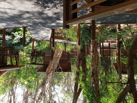 Melaleuca Surfside Backpackers - Accommodation Asia 0