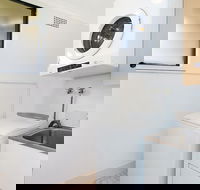 Newcastle Short Stay Apartments - Flagstaff Apartment