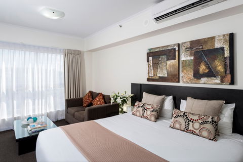 Oaks Ipswich Aspire Suites - Accommodation Guide 1