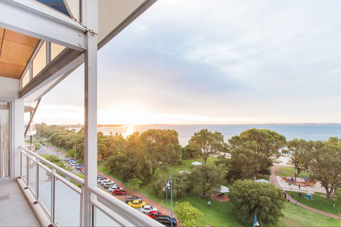 Rockingham Apartments - Accommodation Asia 2