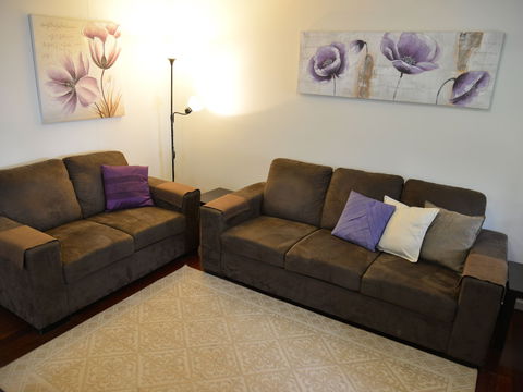 Rosehill Apartments - Accommodation Guide 1