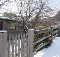 Tinkersfield - Accommodation Guide