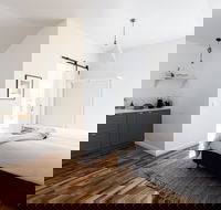 A Cottage in Richmond