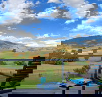 Adelong Valley Farm Stays - Moorallie Cottage - Accommodation China