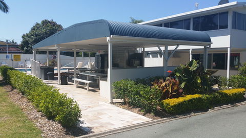 Alex Beach Cabins And Tourist Park - Accommodation Asia 1
