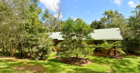 Bushland Cottages And Lodge Yungaburra - Accommodation Guide 0