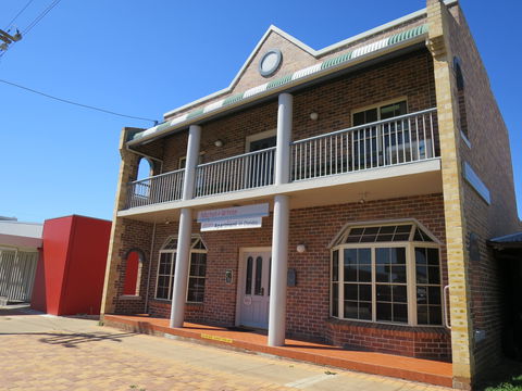 Downtown Apartment On Chandos - Accommodation Asia 0