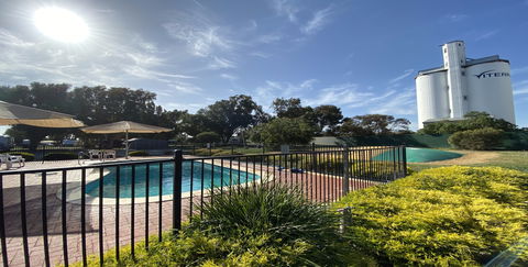 Elliston Caravan Park - Accommodation Asia 0
